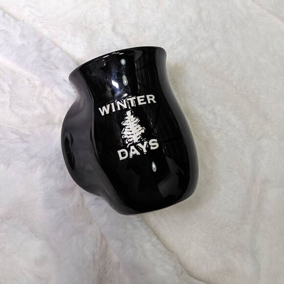 Winter Days Hand Warmer Black Mug - Picture 1 of 5